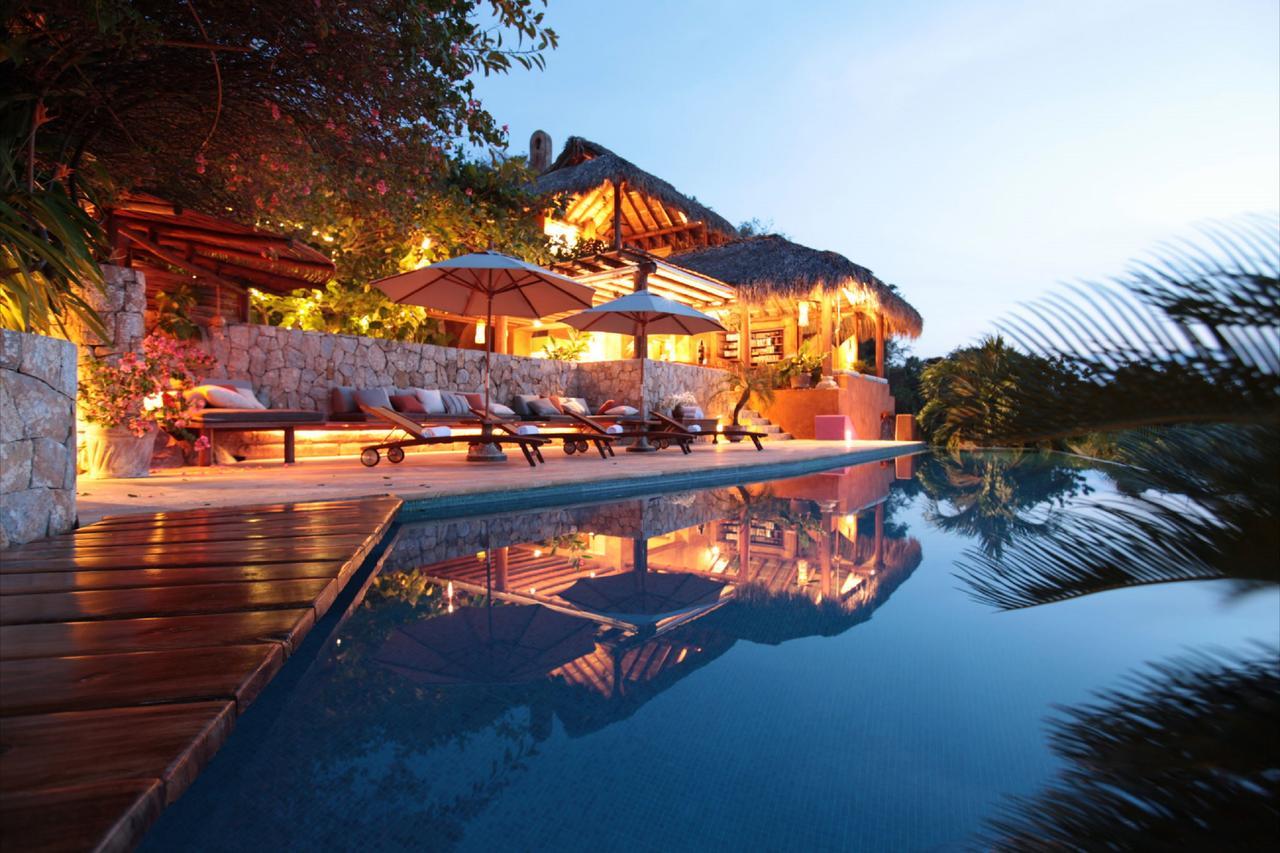 Amuleto Hotel Ixtapa  Esterno foto
