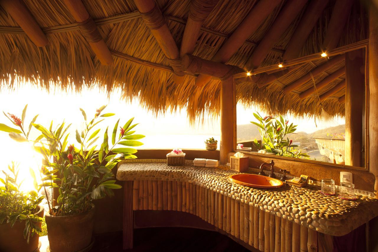 Amuleto Hotel Ixtapa  Esterno foto