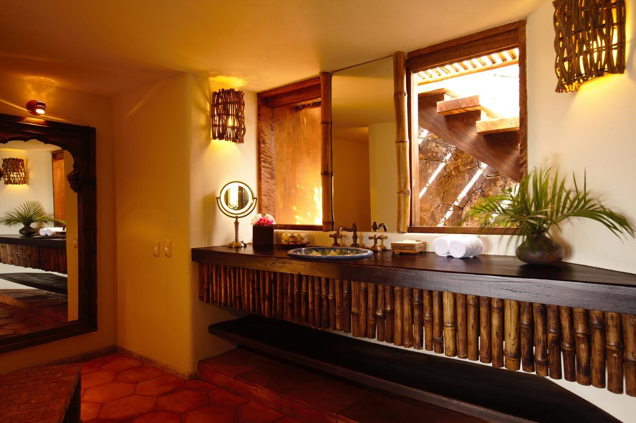 Amuleto Hotel Ixtapa  Esterno foto